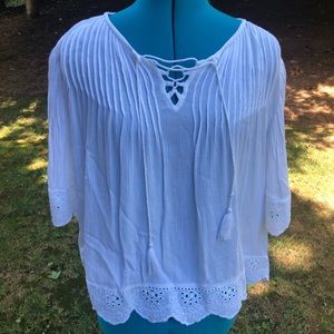 Banjara white lace top